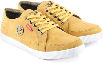 

Golden Sparrow Canvas Shoes For Men(Yellow)
