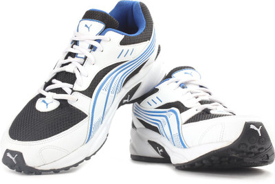 

Puma Pluto DP Men Running Shoes For Men(Black, White, White black princess blue