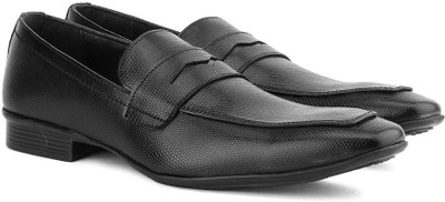 

Knotty Derby Men Slip on For Men(Black