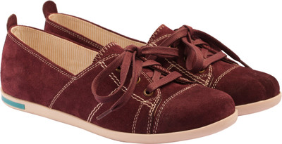 

VAPH Olivia Sneakers For Women(Maroon), Bordeaux