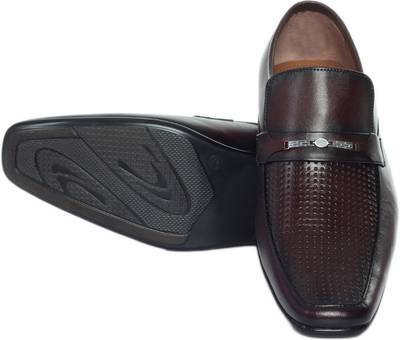 Empire Slip On