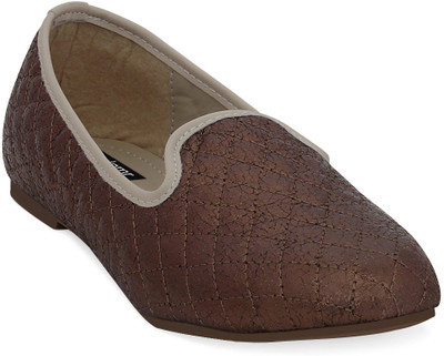 

Get Glamr Designer Casual Shoes For Women(Brown)