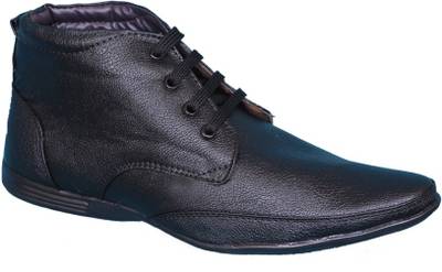 Smoky Lace Up