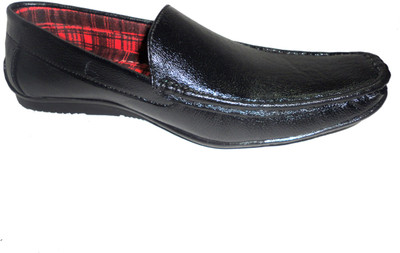 

Hinacshi Black Faux Leather Loafers For Men(Black