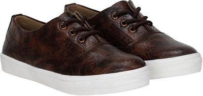 

Kraasa Decent Boat Shoes For Women(Brown