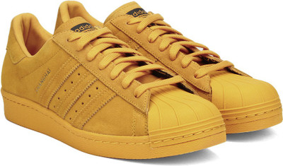 

ADIDAS SUPERSTAR 80S CITY SERIES Men Sneakers For Men(Multicolor, Cogold/cogold/cogold