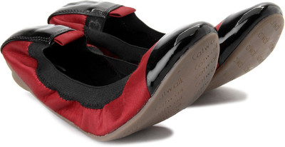 

Catwalk Bellies For Women(Black, Red)