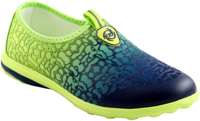 

Adorn Active and Cool Casual Shoes For Women(Green