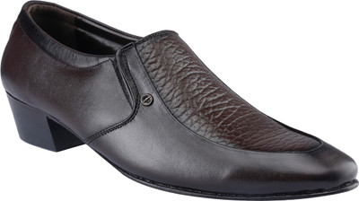 

Shoe Bazar Slip On Shoes For Men(Brown)
