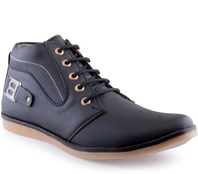 

Buenos Solid buckled Boots For Men(Black