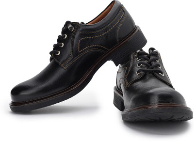 

Lee Cooper Casuals For Men(Black