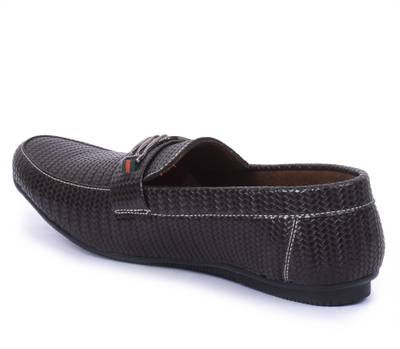 Baaj Slip On