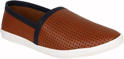 

Guava Casuals For Men(Tan, 01;tan