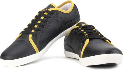 Fila LAVADRO II Sneakers For Men(Black, Blk