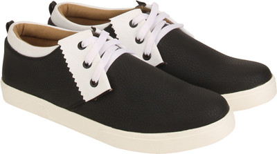 

Quarks Casuals For Men(Black