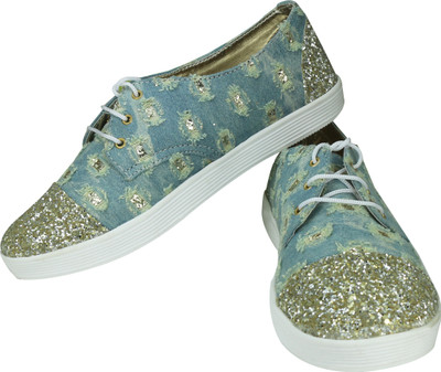 

Smart Traders Loafers For Women(Multicolor, Muilti color
