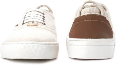 Levi's WHITE TAB Men Mid Ankle Sneakers