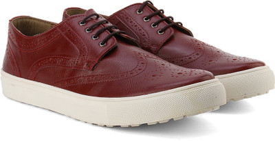 

Knotty Derby Men Sneaker For Men(Maroon, Cherry