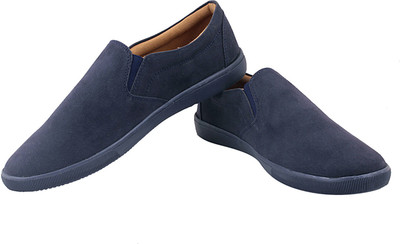 

FUNK CROW Blue Sneakers Sneakers For Men(Blue, Fsbl734-crow