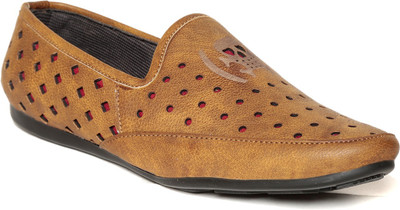 

TEN Loafers Loafers For Men(Tan