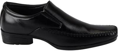 Bata Slip On