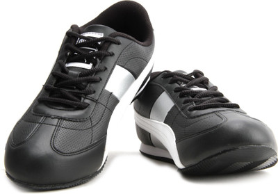 Puma Men Sneakers For Men(Black, White
