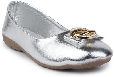 

Sindhi Footwear Bellies For Women(Silver)
