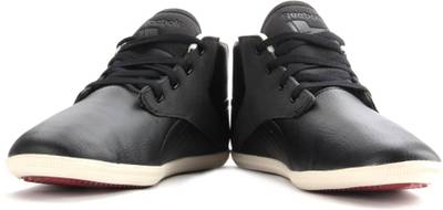 Reebok REEBOK ROYAL CHKA REFOCUS Men Sneakers