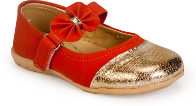 

Khadim's Girls, Red