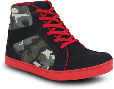 

Get Glamr Stylish Sneakers For Men(Red)