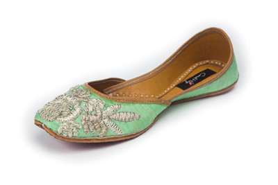 

Coral Haze Jutis For Women(Green, Pista green