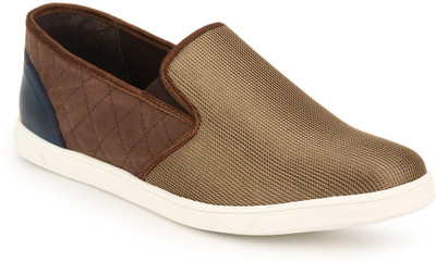 

Knotty Derby Terry Side Stitch Casual Shoes For Men(Green, Brown, Blue