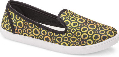 

Amperstyle Casuals For Women(Multicolor, Green-yellow