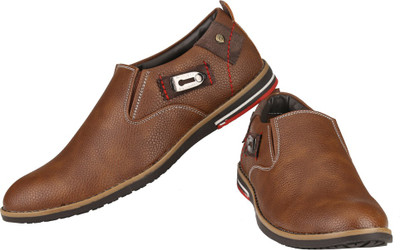 

Rocozo RWD Casual Shoes For Men(Tan