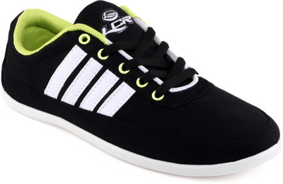 

Lancer Casuals For Men(Black, Green