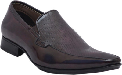 

Cooper England Red Slip On Shoes For Men(Red, Wine