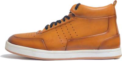 DOC Martin Tan Alpha Sneakers
