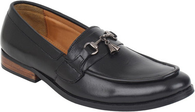 

Lujo Slip On For Men(Black, 09;black