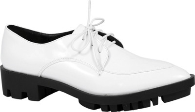 59% OFF on Truffle Collection Fhara4 White Casual Shoes For Women(White)