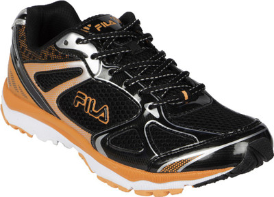 

Fila Magnetus Running Shoes For Men(Black, Orange, Silver