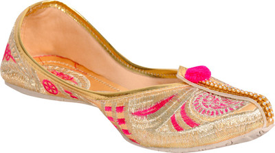 

Panahi Synthetic Casual cum Party wear Belly Shoes Ethnic Footwear Mojari Mojaris For Women(Multicolor, Pink