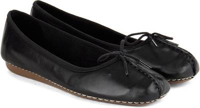 Clarks Freckle Ice Black Leather Bellies