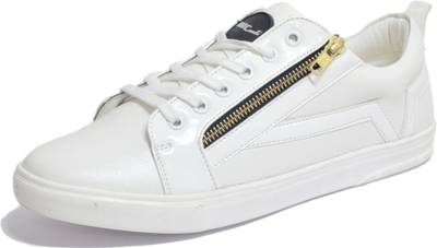 DOC Martin White Carvil Sneakers