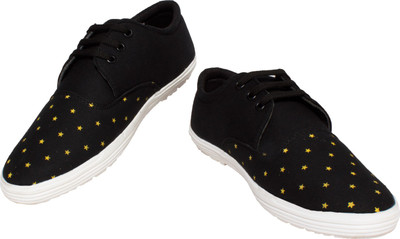 

Prakum Canvas Shoes For Men(Black)