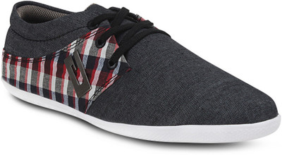

Get Glamr Red Men's Casual Shoes For Men(Red