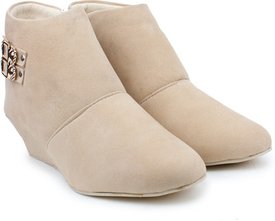 

Moonwalk Boots For Women(Beige