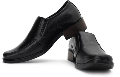 Lee Cooper Men Slip On Shoes For Men(Black)