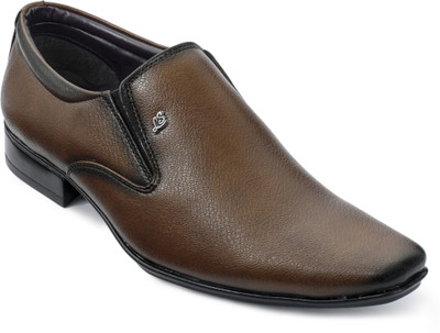 

Footrest 4908brown Slip On Shoes For Men(Brown