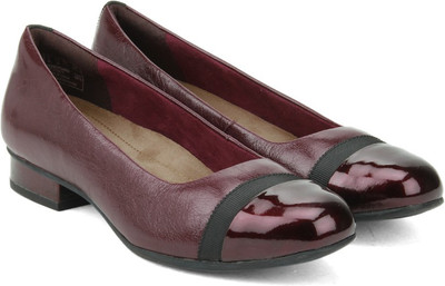 

Clarks Keesha Rosa Aubergine Lea Slip on For Women(Brown