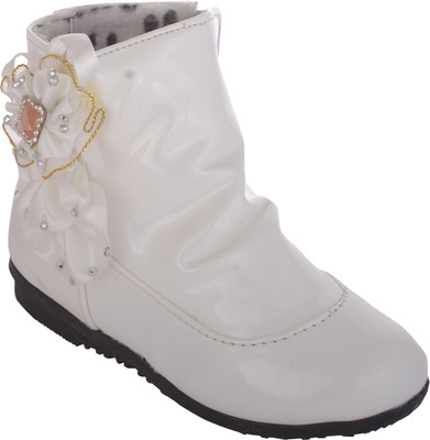 

Glinchy Girls, White